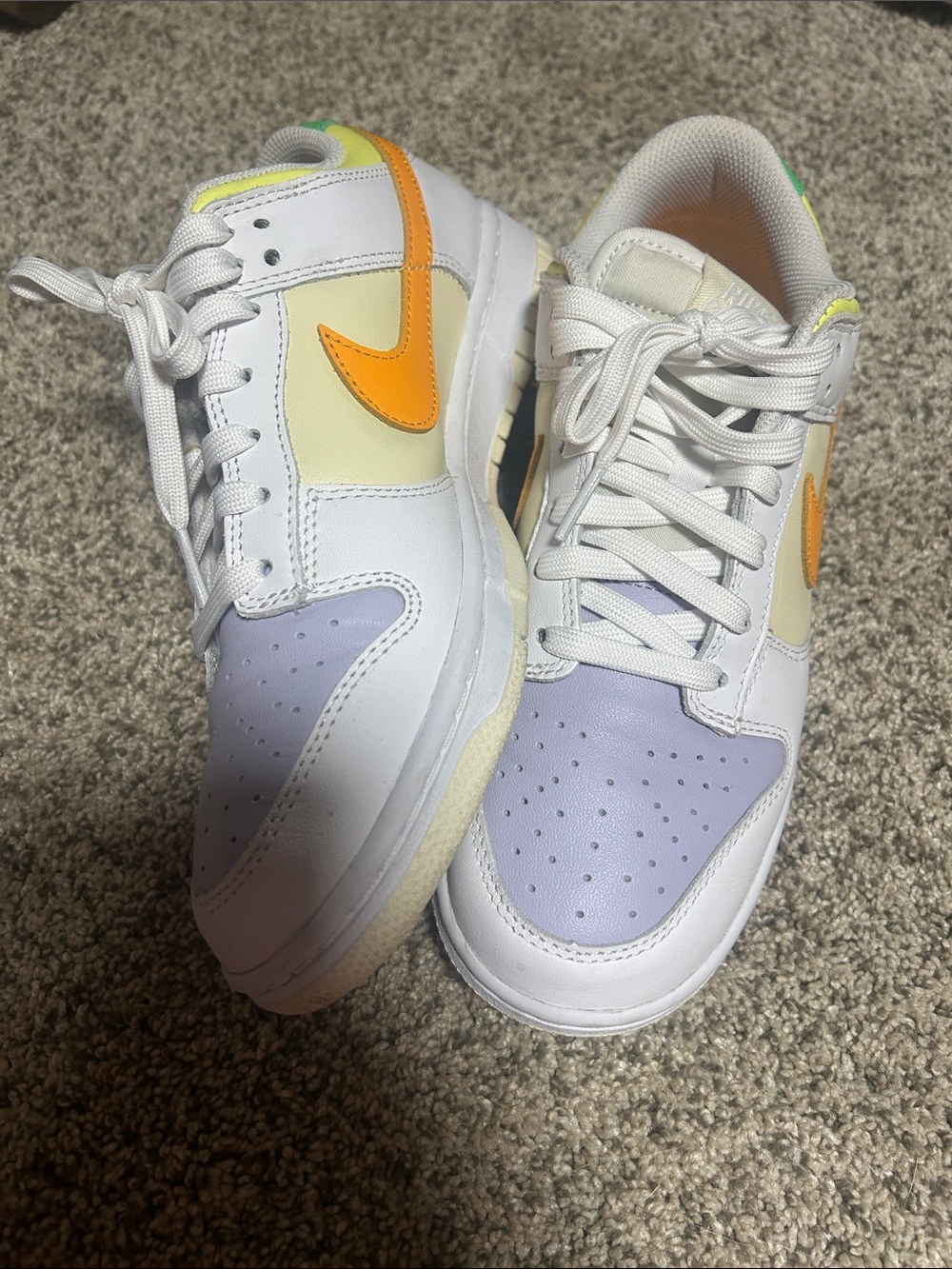 Nike low dunks